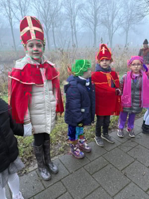 b8027a7a-abac-4a04-88ed-18d4ea4da2f1