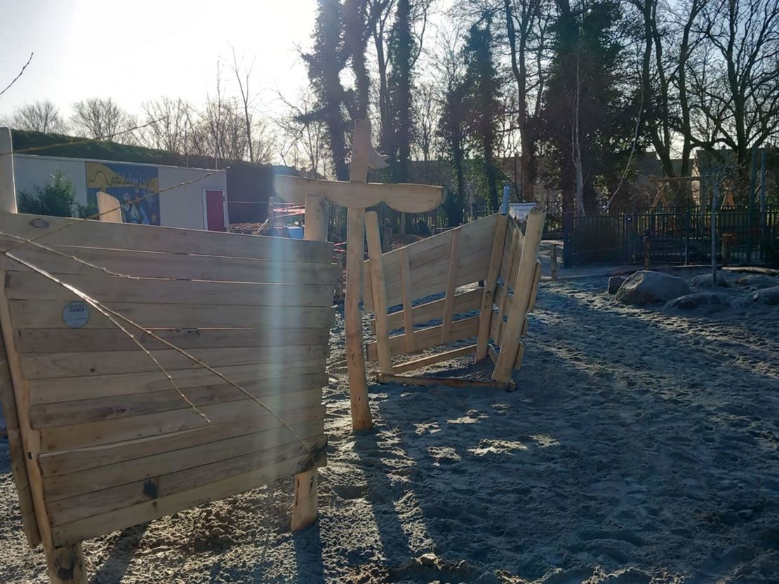 1a15516a-b756-4c58-9a94-d89a13e6b03f 1a15516a-b756-4c58-9a94-d89a13e6b03f